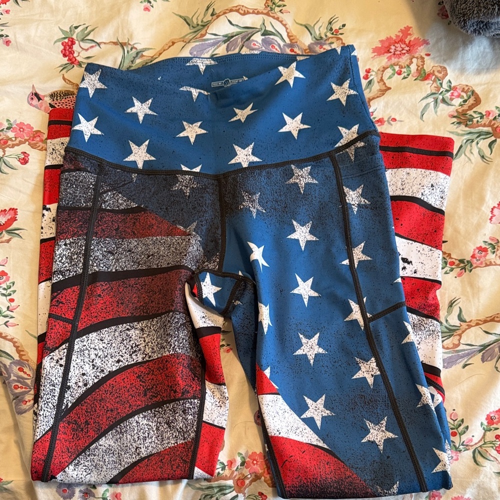 Feed Me Fight Me Blue Star Leggings